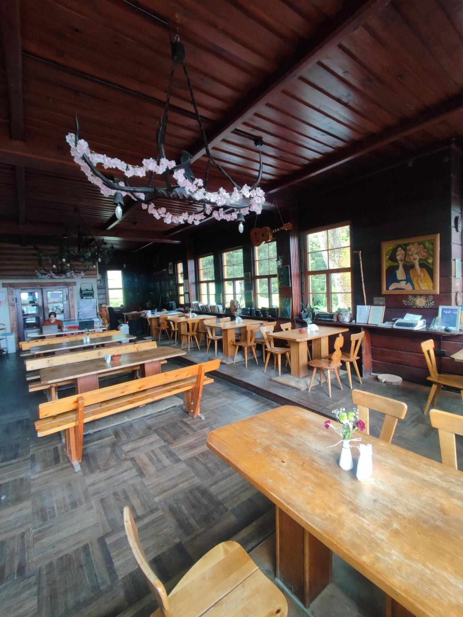 Schronisko Pttk Pod Muflonem Hostel Duszniki Zdroj Bagian luar foto